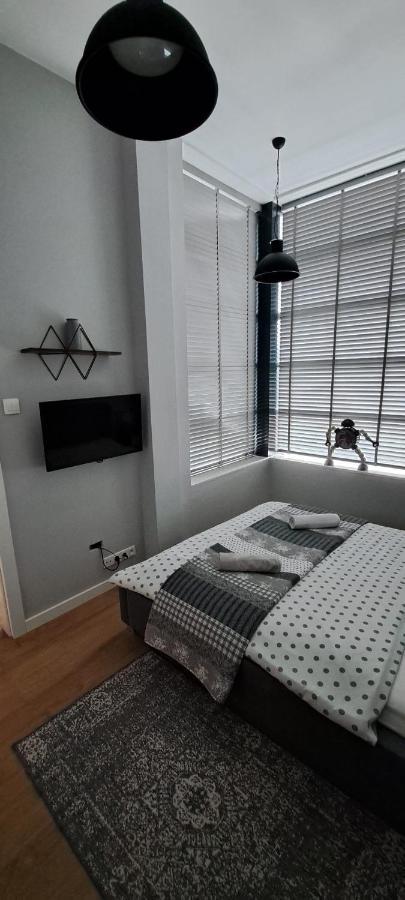 Loft Apartment " Amadeus " Tymienieckiego 25D Łódź Dış mekan fotoğraf